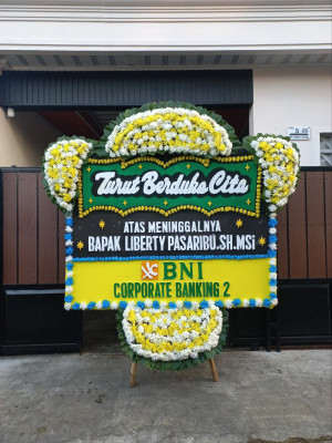 Papan Bunga Duka di Kebonpedes