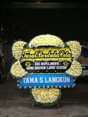 Papan Bunga Duka di Kebonpedes
